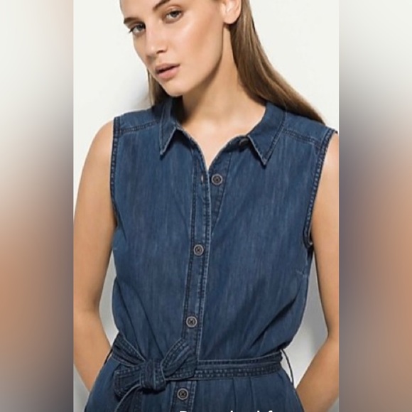 Buttery Soft Denim Blue Pocket Romper Jumpsuit - Picture 4 of 10
